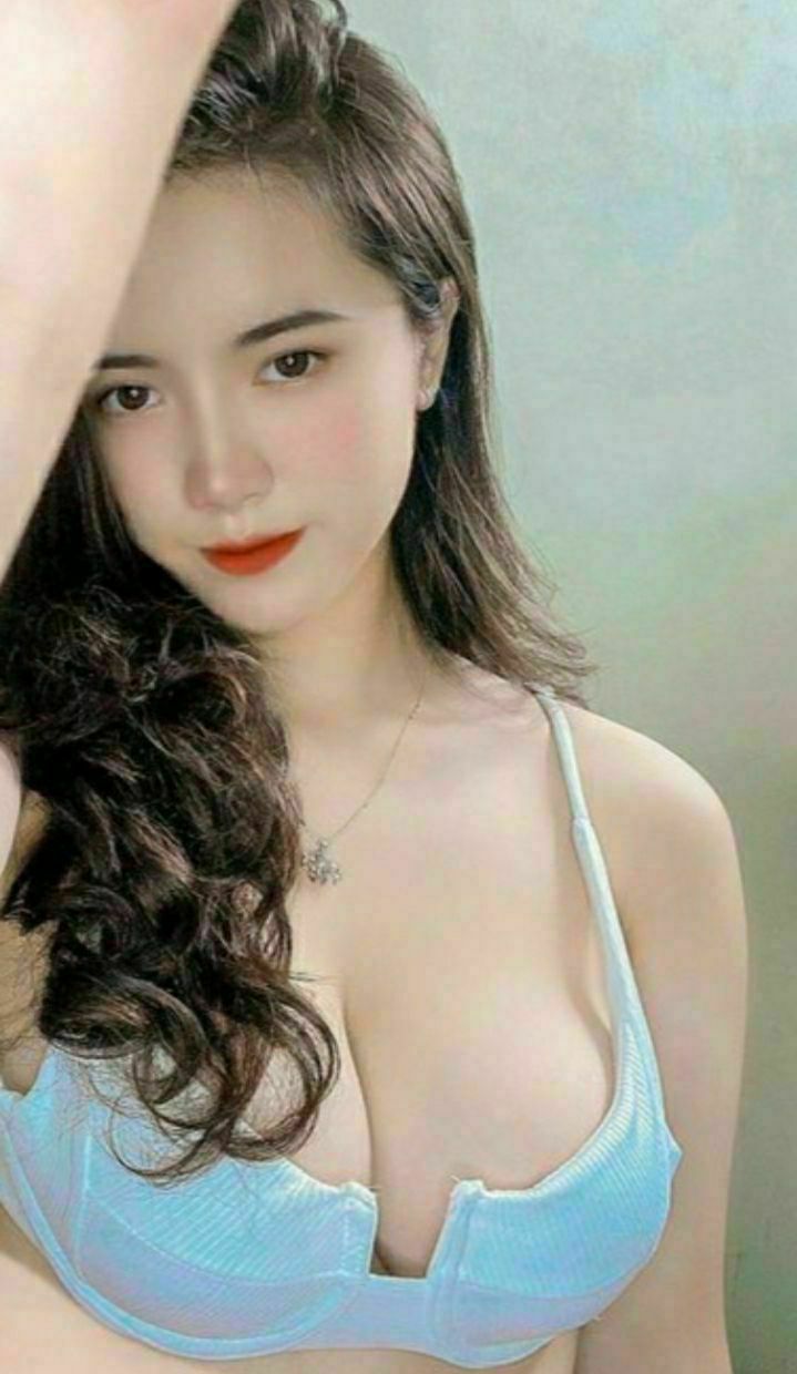 Chị kế thèm địt gạ tình cậu em buồi to địt cực hăng